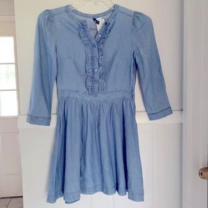 Divided blue chambray soft sheath dress
